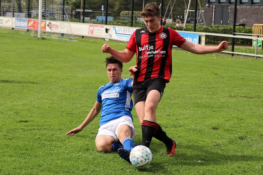 Mariënberg verliest met 4-1 van RKSV Bornebroek Mariënberg verliest met 4-1 van RKSV Bornebroek